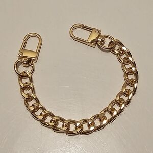 Gold Chain Wristlet Loop (Or, Bracelet!)